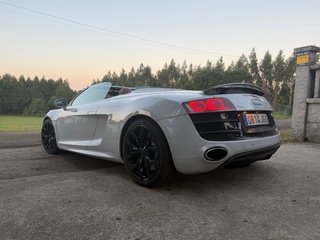 Audi R8 2012