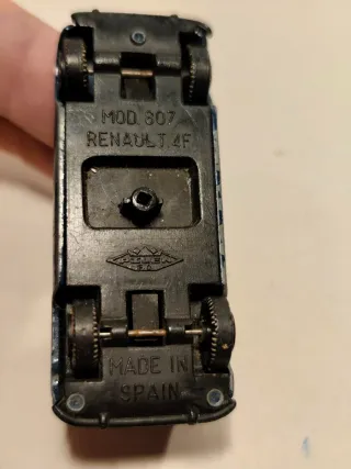 Renault 4F Teléfonos PILEN