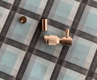 CONNETTORE RF COMPEL DIN 1.0/2.3 AD ANGOLO RETTO