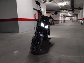 Moto Eléctrica Zitmuv Verde