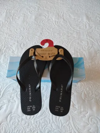 Chanclas negras Primark Talla 36/37