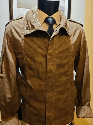 Cazadora Guess Militar Marrón/Verde Talla M