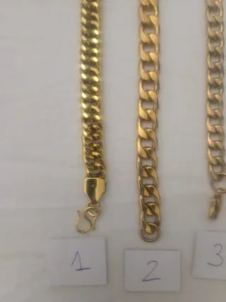Pulseras chapadas en oro anchas