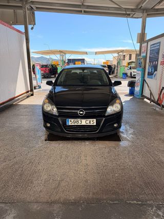 Opel Astra 2004