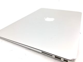 portatil apple apple macbook air core i5 1.3 11 (2013) (a1465)