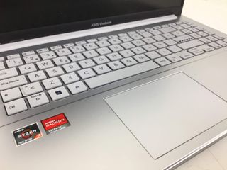 pc portatil asus vivobook