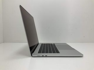 portatil apple apple macbook air m3 8-core 4.0 15 (10gpu) (2024) (a3114)