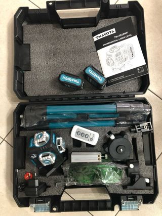 Livella laser MAKOTA 16 linee