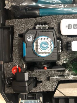 Livella laser MAKOTA 16 linee