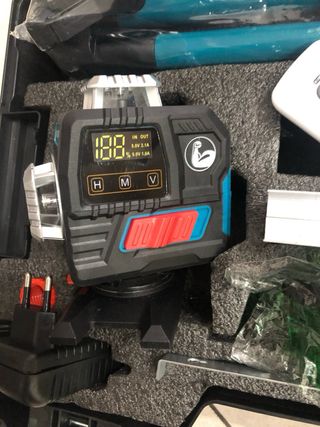 Livella laser MAKOTA 16 linee