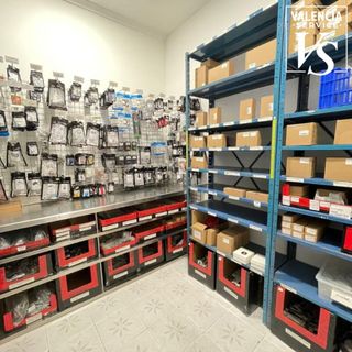 0847 – TIENDA Y TALLER DE MOVILIDAD ELÉCTRICA