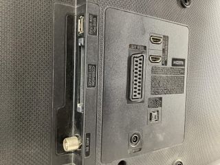 televisor led 32” samsung ue32j5000