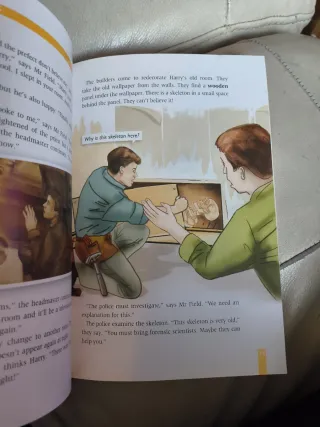 A GHOST COLLECTION 2 ESO