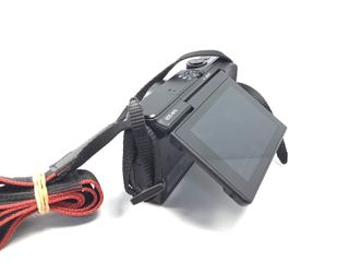 camara digital evil canon eos m10