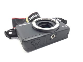 camara digital evil canon eos m10