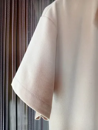 Vestido con cremallera para mujer.