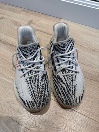 Adidas Yeezy Boost 350 V2 Zebra