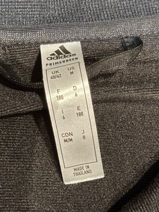 Chaqueta Adidas Negra con Rayas Blancas