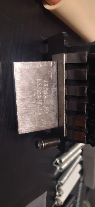 Guitarra Dean ML Modifier com estojo oficial