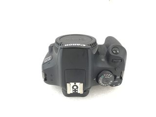 camara digital reflex canon eos 2000d