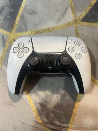 Mando PS5 Sony Buen Estado precio negociable