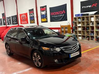 Honda Accord 2009 tourer