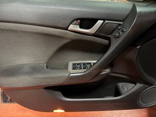 Honda Accord 2009 tourer