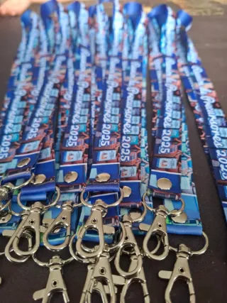 Lanyards y Llaveros Colgantes