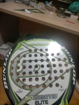 Pala de pádel Dunlop