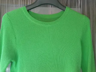 Jersey fino verde para mujer.
