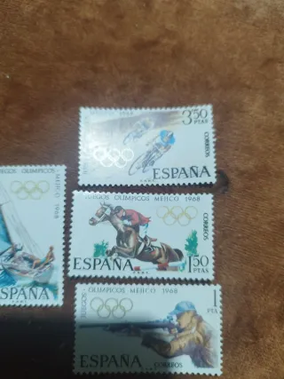 Lote 4 sellos Juegos Olímpicos México 1968