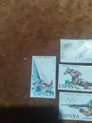 Lote 4 sellos Juegos Olímpicos México 1968