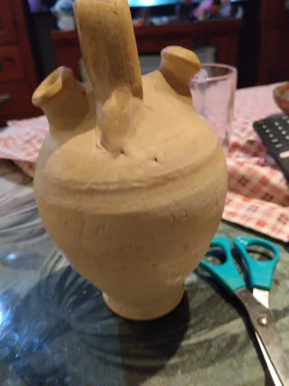 Botijo pequeño de barro