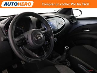 Toyota Aygo X Cross 1.0 Play