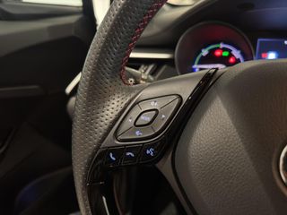 TOYOTA C-HR 2.0 VVT I-HYBRID GR SPORT AUTO 184 5P