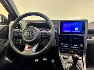 TOYOTA YARIS 1.6 TURBO GR RZ OGIER LIMITED EDITION 4WD 276 3P