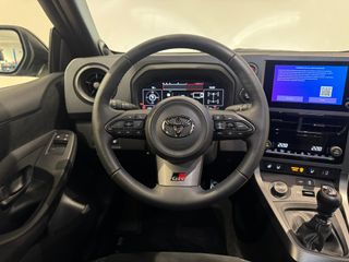 TOYOTA YARIS 1.6 TURBO GR RZ OGIER LIMITED EDITION 4WD 276 3P