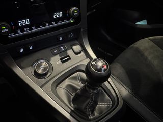 TOYOTA YARIS 1.6 TURBO GR RZ OGIER LIMITED EDITION 4WD 276 3P