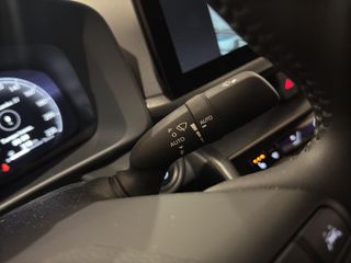 TOYOTA C-HR 2.0 PHEV HYBRID ADVANCE PLUS + SKYVIEW CVT 223 5P