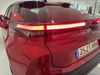 TOYOTA C-HR 2.0 PHEV HYBRID ADVANCE PLUS + SKYVIEW CVT 223 5P