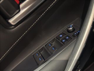 TOYOTA COROLLA 1.8 HYBRID STYLE E-CVT 122 5P