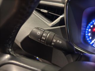 TOYOTA COROLLA 1.8 HYBRID STYLE E-CVT 122 5P