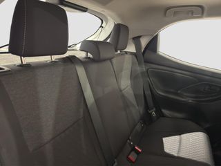 TOYOTA YARIS 1.5 VVT-I HEV ACTIVE TECH 116 5P