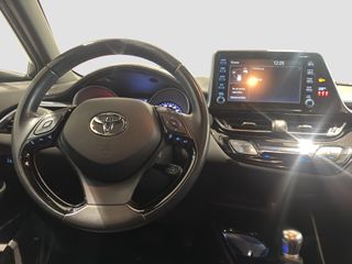 TOYOTA C-HR 1.8 VVT-I HYBRID ADVANCE AUTO 122 5P