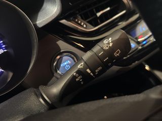 TOYOTA C-HR 1.8 VVT-I HYBRID ADVANCE AUTO 122 5P