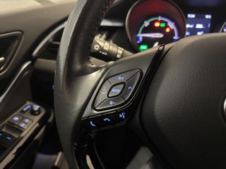 TOYOTA C-HR 1.8 VVT-I HYBRID ADVANCE AUTO 122 5P