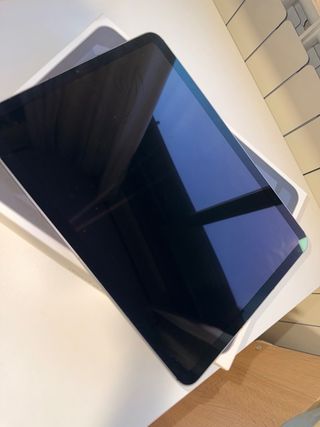 iPad Air 5 2022 Grigio/Argento WIFI + CELLULAR