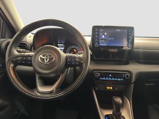TOYOTA YARIS 1.5 VVT-I HEV ACTIVE TECH 116 5P