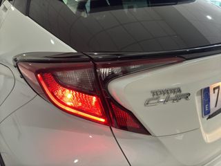 TOYOTA C-HR 2.0 VVT I-HYBRID ADVANCE AUTO 184 5P