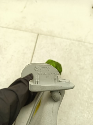 PARASOL DERECHO SEAT LEON (1P1) BXE 6Q0857552E